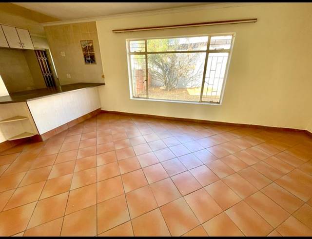 4 BEDROOM HOUSE FOR SALE IN RANT EN DAL